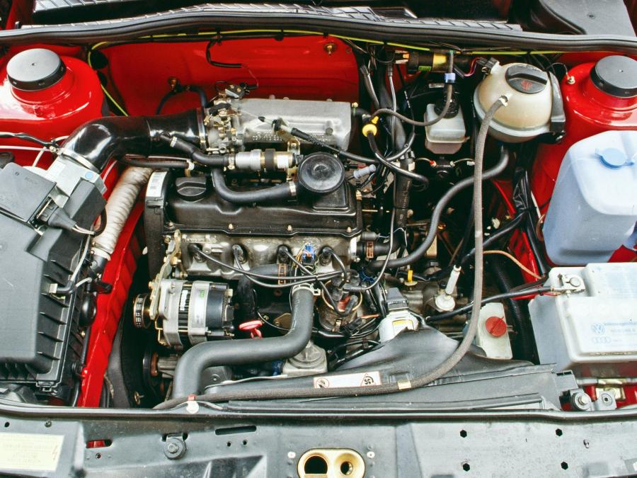  Volkswagen Golf Country 1990 года  (фото 8 из 9)
